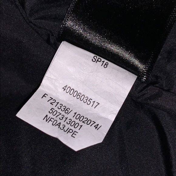 NWT The North Face 1990 Mountain Jacket Gore-Tex - Picture 12 of 13